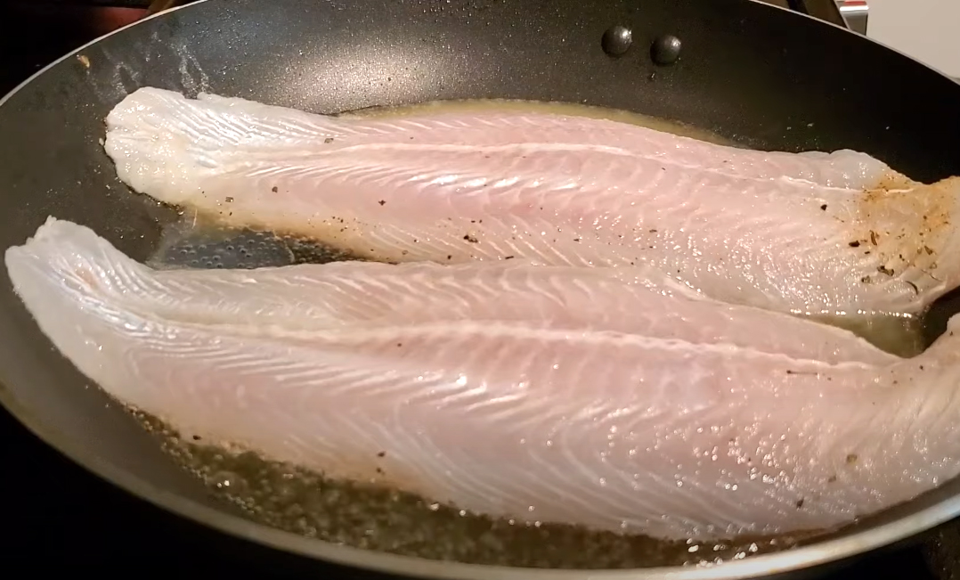 Blackened Pan-Seared Swai Fish | Cooking With Thatown